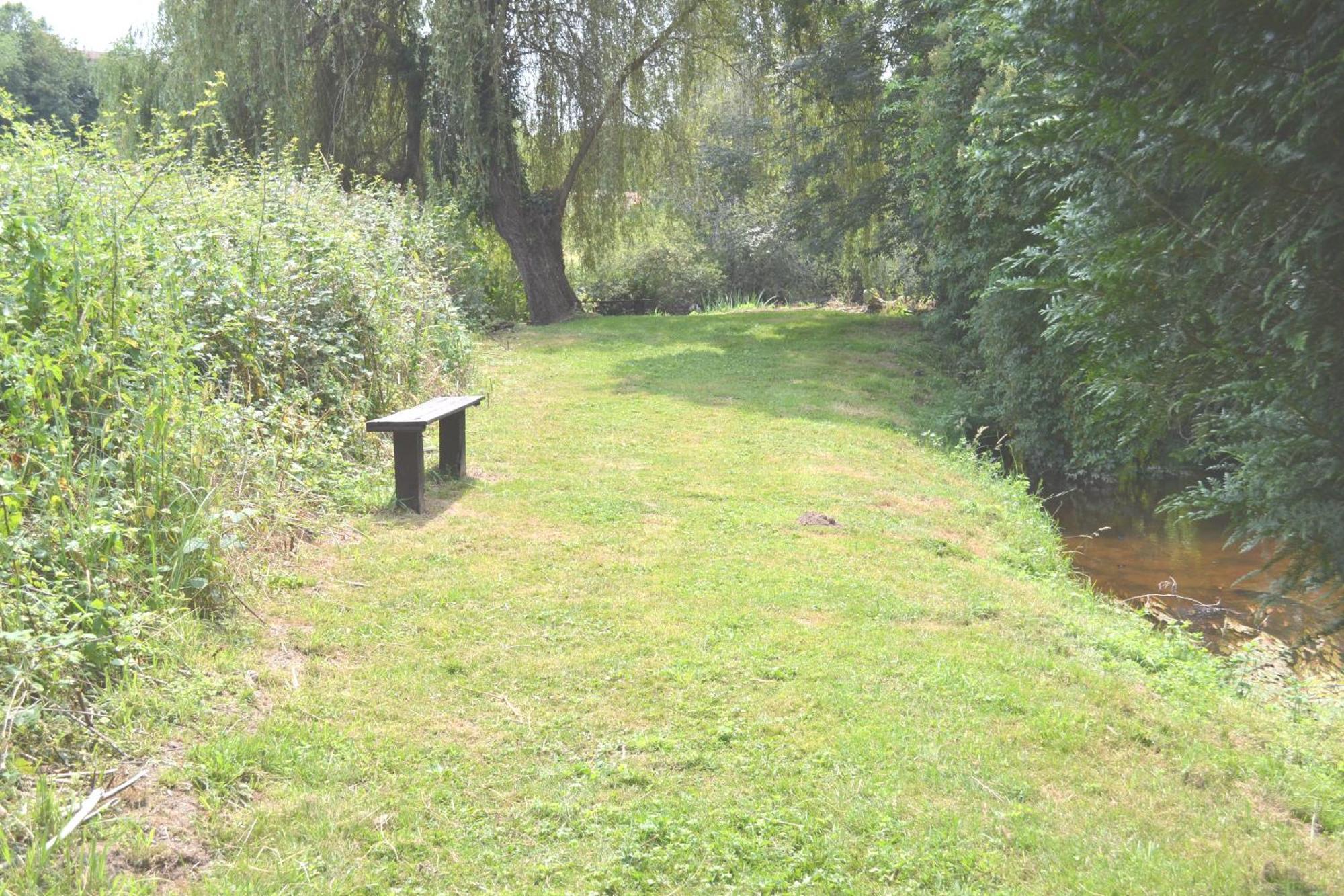 Les Bruyeres B&B Montbron Kültér fotó